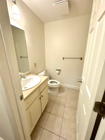 $3,100 | 400 Brookside Drive, Unit G, Andover, MA 01810