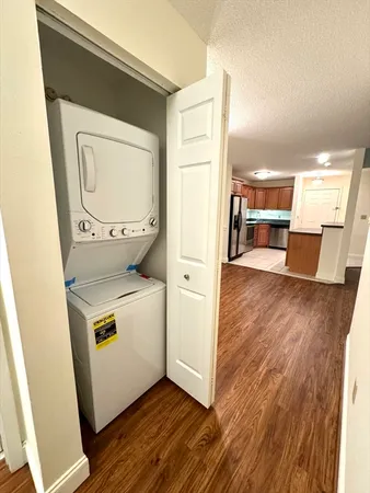 $3,100 | 400 Brookside Drive, Unit G, Andover, MA 01810