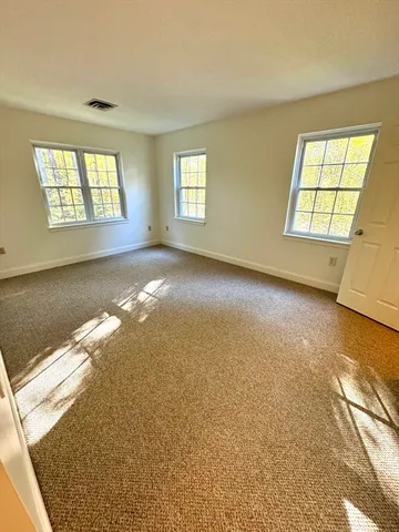 $3,100 | 400 Brookside Drive, Unit G, Andover, MA 01810
