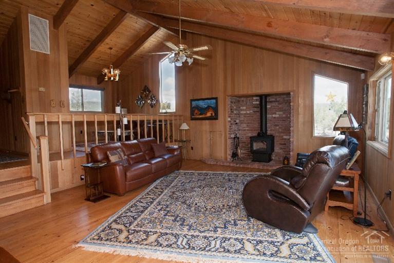 8780 Rattlesnake Road Prineville, OR 97754 - Photo 6 of 25 Additional Photo