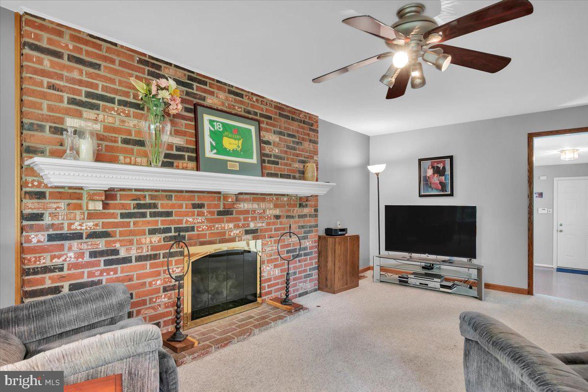 138 Coopers Kill Road Delran, NJ 08075 - Photo 7 of 29