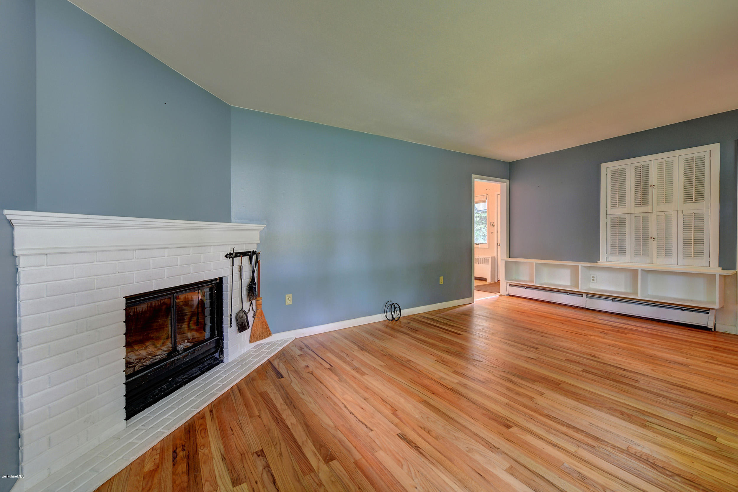50 Stonehedge Road Cheshire, MA 01225 - Photo 6 of 13 Living Room