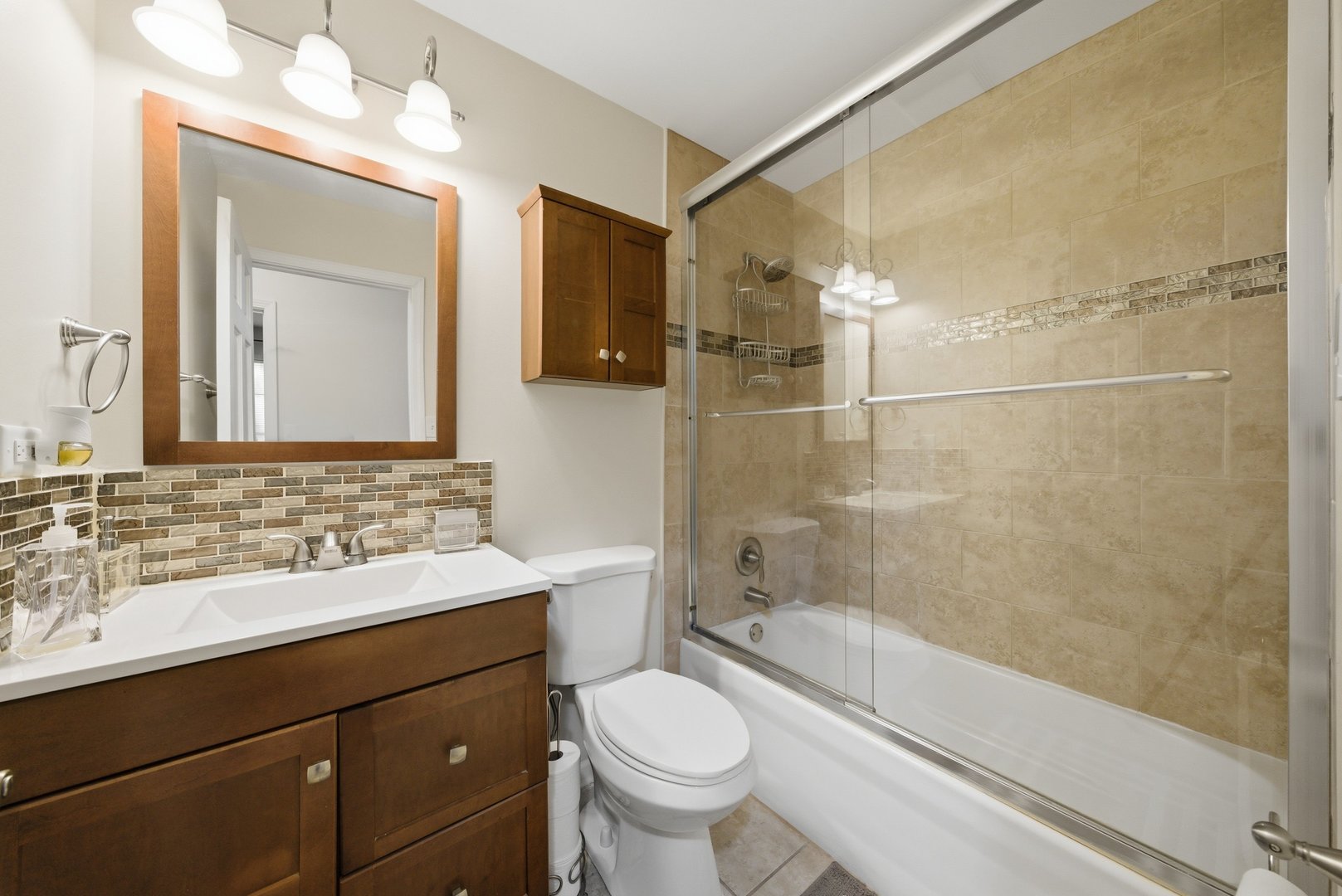 175 Creekside Drive Bolingbrook, IL 60440 - Photo 6 of 13