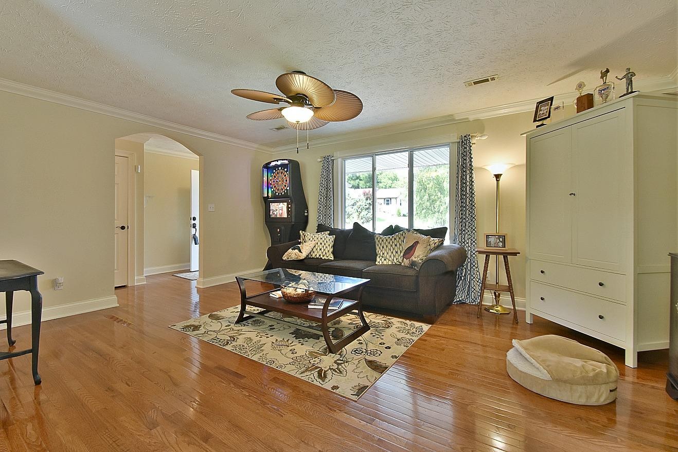 919 Spinnaker Road Knoxville, TN 37934 - Photo 3 of 20 Gallery Image 3