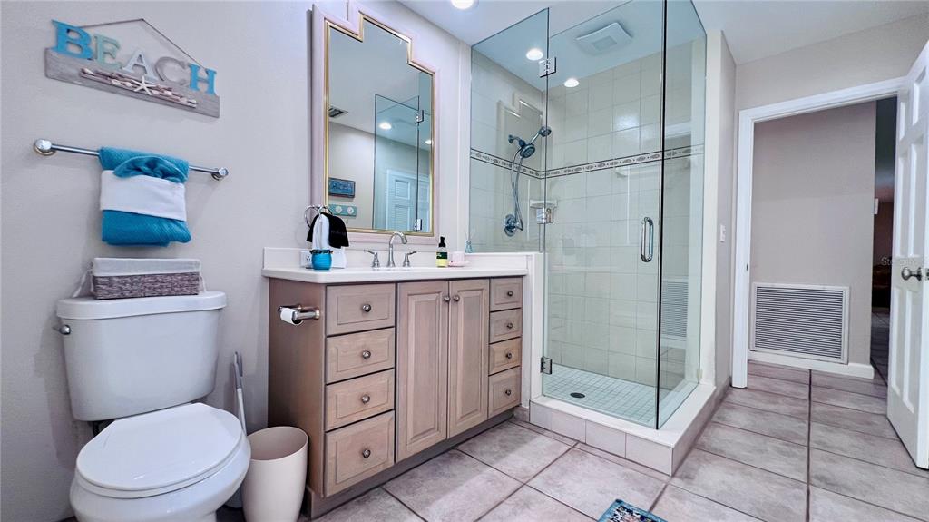 2308 Beach Trail Indian Rocks Beach, FL 33785 - Photo 18 of 37