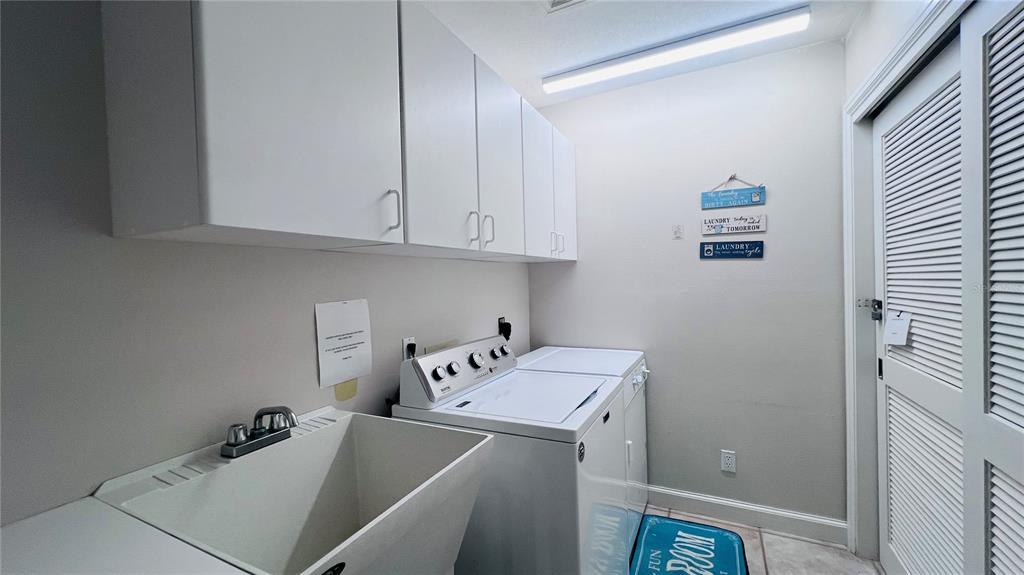 2308 Beach Trail Indian Rocks Beach, FL 33785 - Photo 20 of 37