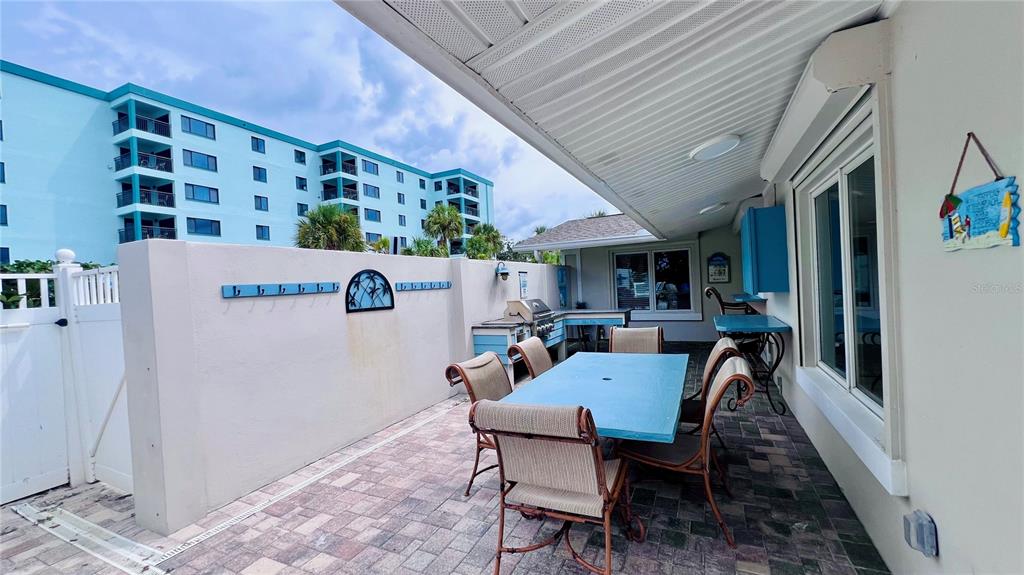 2308 Beach Trail Indian Rocks Beach, FL 33785 - Photo 29 of 37