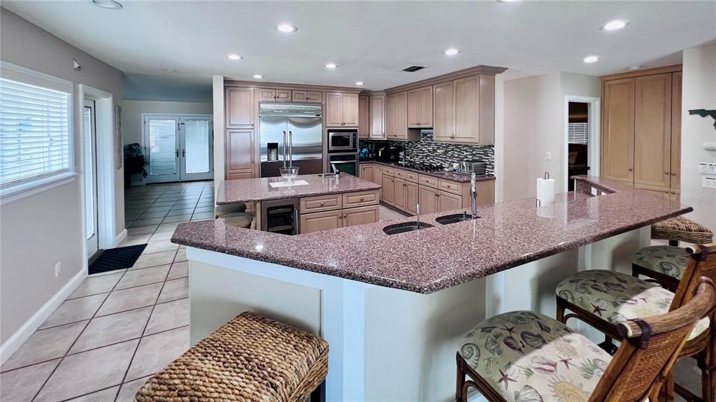 2308 Beach Trail Indian Rocks Beach, FL 33785 - Photo 10 of 37