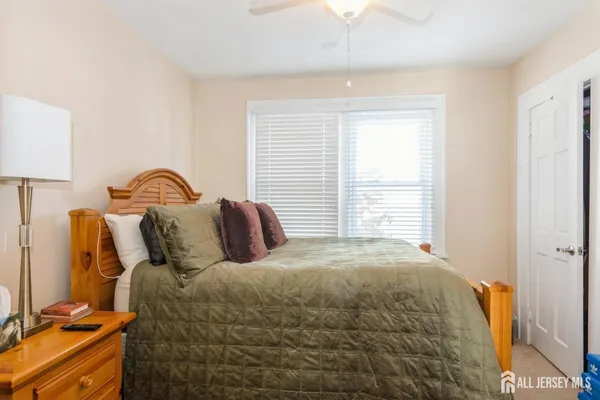 $2,400 | 24 Hayward Avenue, Carteret, NJ 07008
