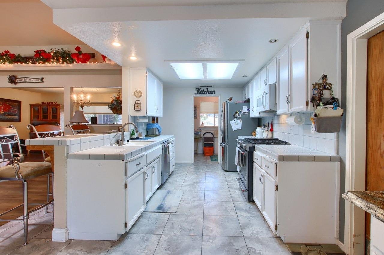 32149 Sunset Ridge Road West Coarsegold, CA 93614 - Photo 12 of 59 Gallery Image 12