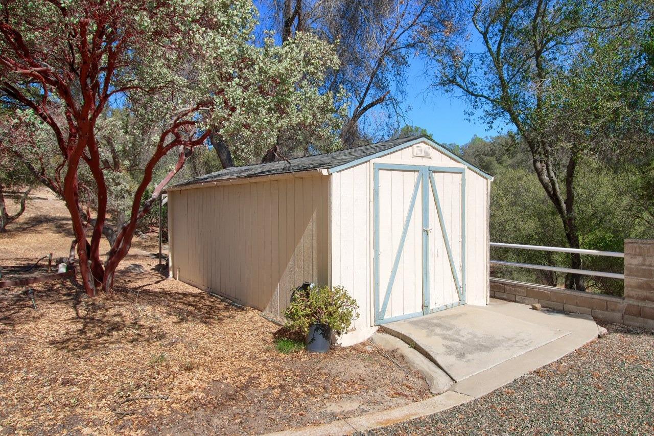 32149 Sunset Ridge Road West Coarsegold, CA 93614 - Photo 43 of 59 Gallery Image 43