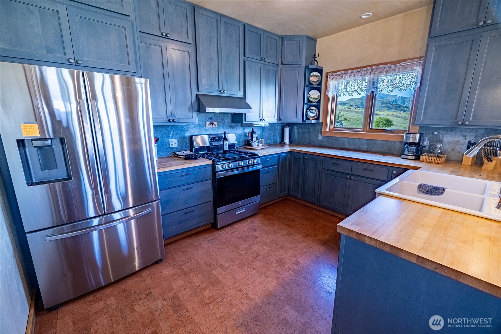 74 Sawtooth View Road Pateros, WA 98846 - Photo 11 of 28