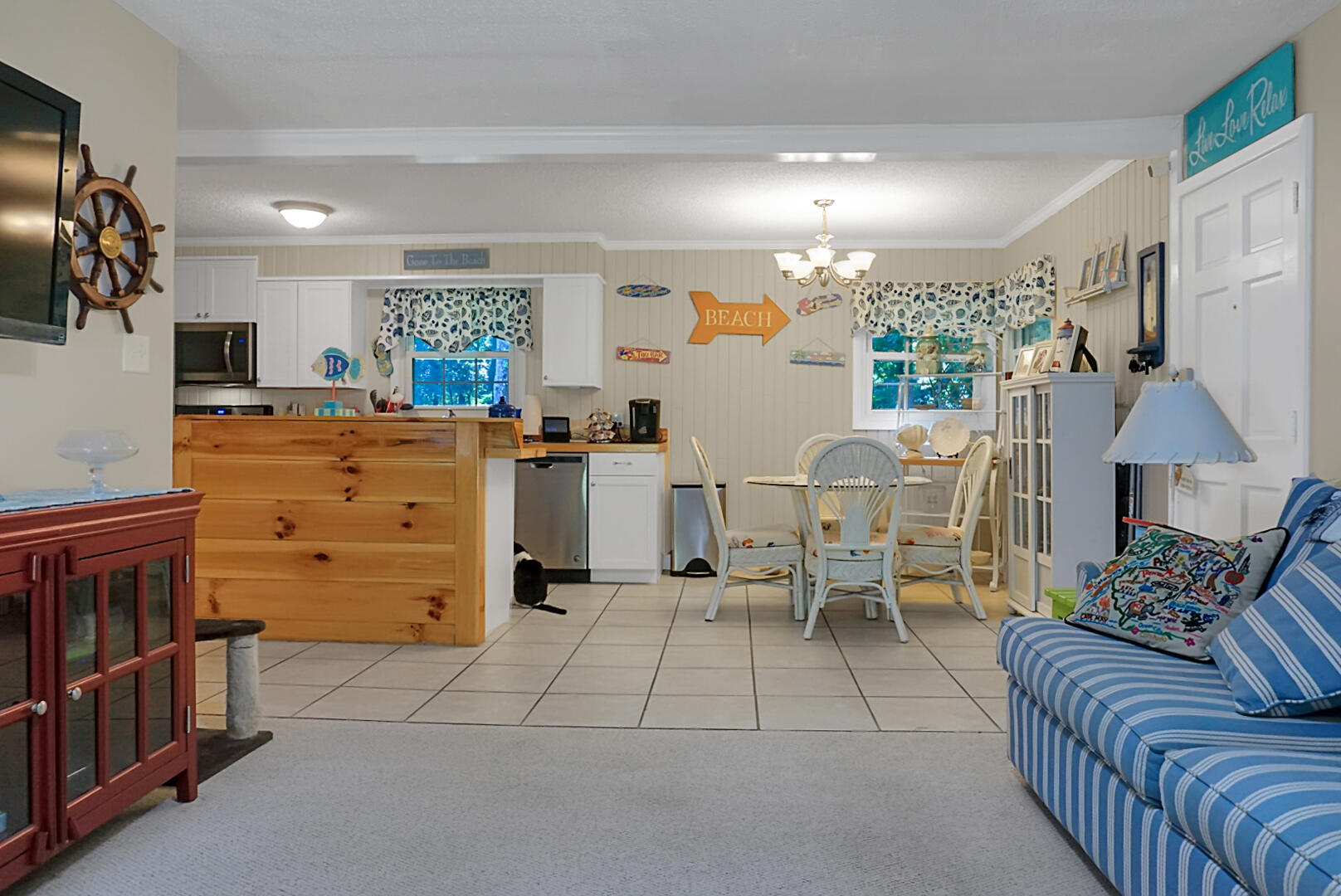 1016 Millwood Loop Jamestown, SC 29453 - Photo 5 of 42 DSC07376