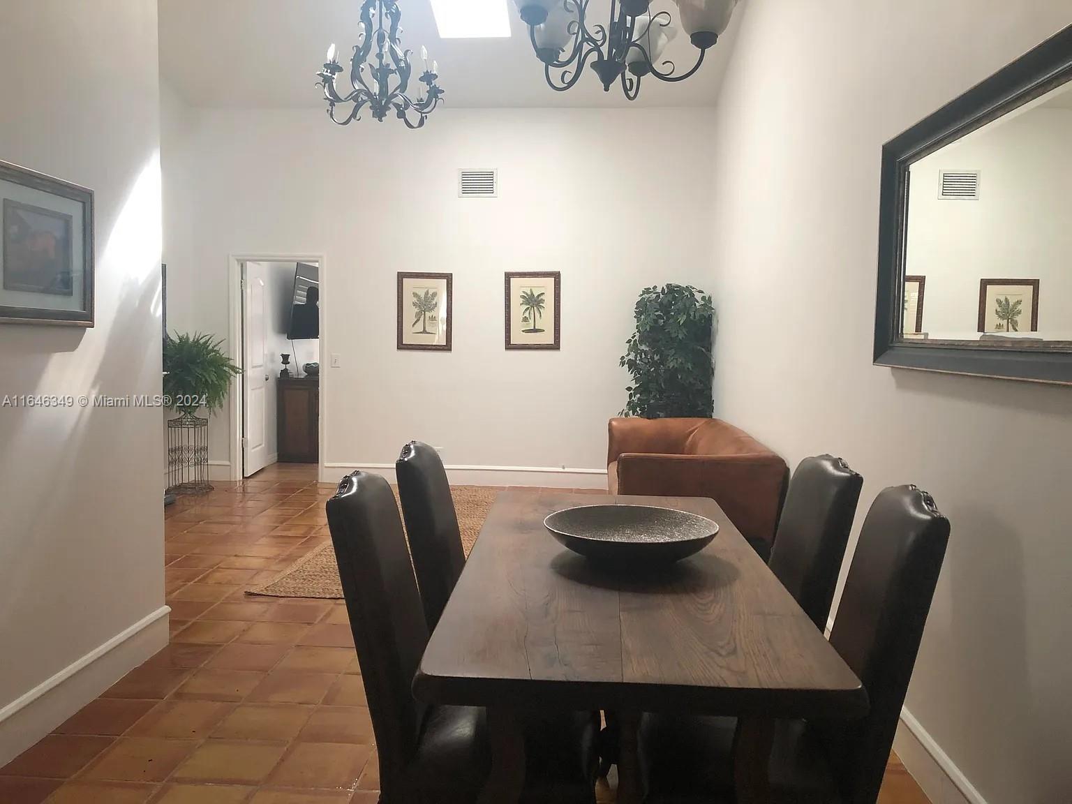 8935 Southeast Hobe Ridge Avenue, Unit 8935 Hobe Sound, FL 33455 - Photo 8 of 18 Gallery Image 8