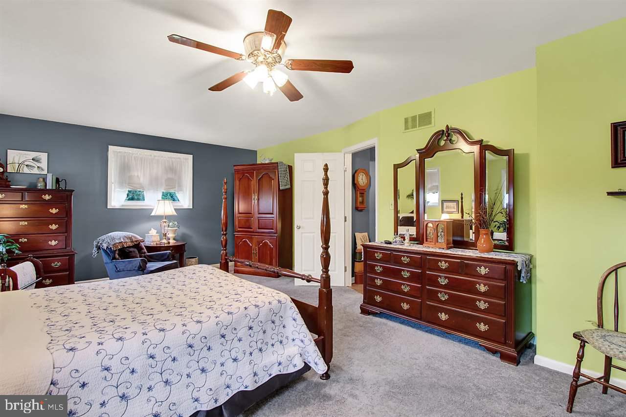 4231 Admire Road Dover, PA 17315 - Photo 16 of 26 Gallery Image 16