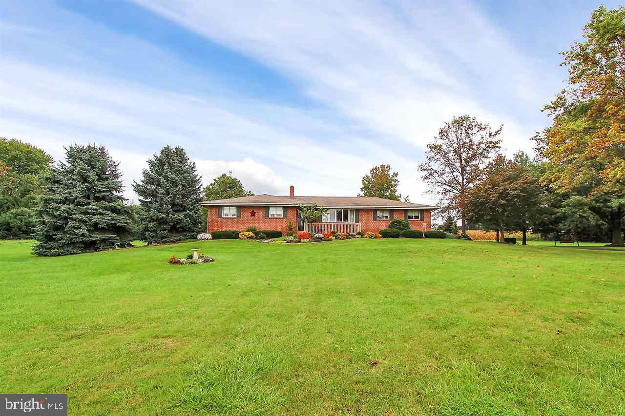 4231 Admire Road Dover, PA 17315 - Photo 3 of 26 Gallery Image 3