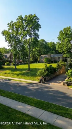 $1,399,000 | 119 Coverly Avenue | Emerson Hill