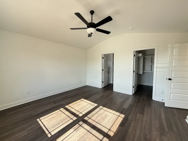 $359,900 | 1129 Javier Drive, Springfield, TN 37172