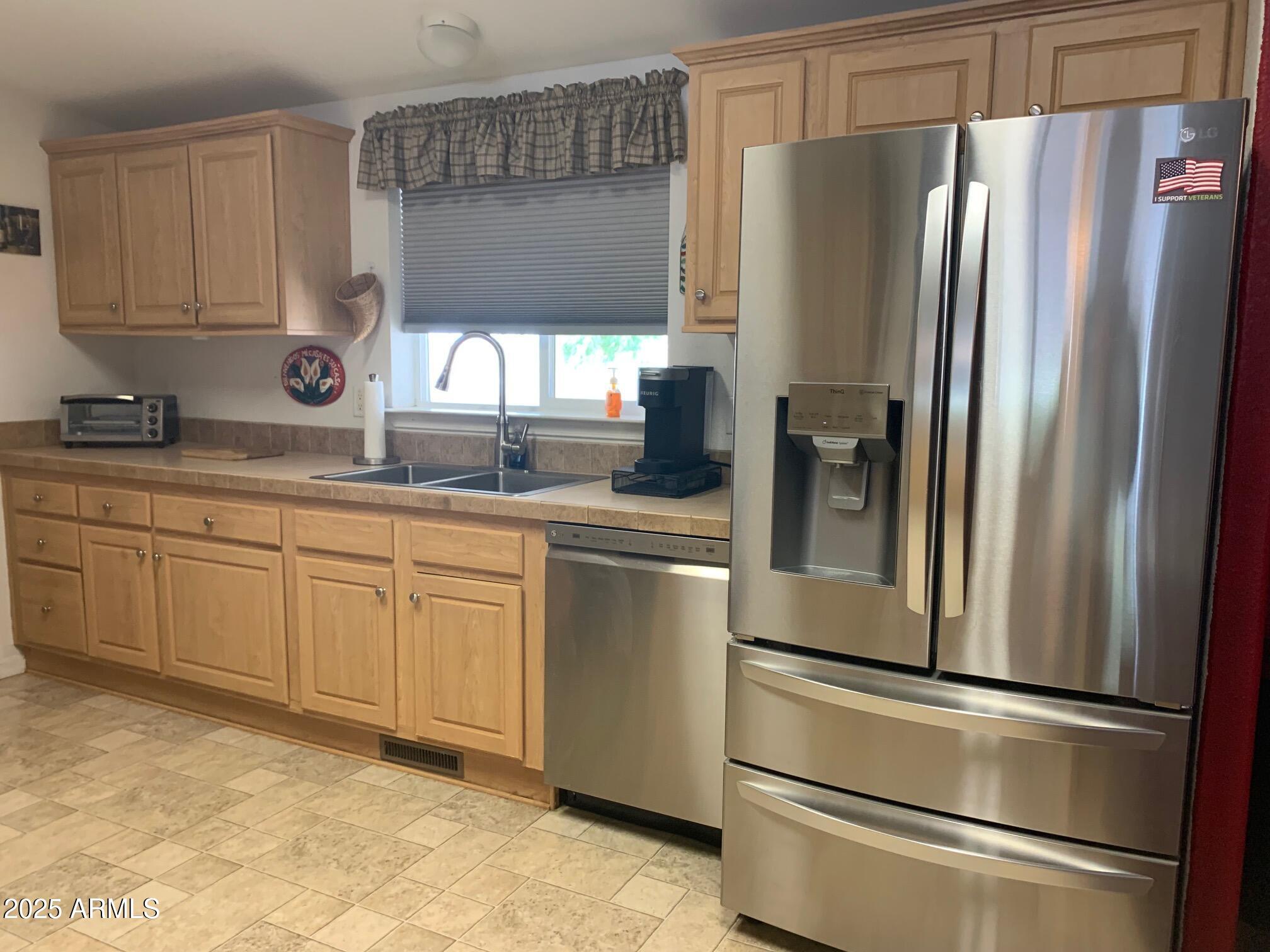 1231 West Roundup Street Apache Junction, AZ 85120 - Photo 8 of 30 IMG_8038