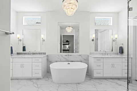 $849,000 | 533 West 27th Street, Houston, TX 77008