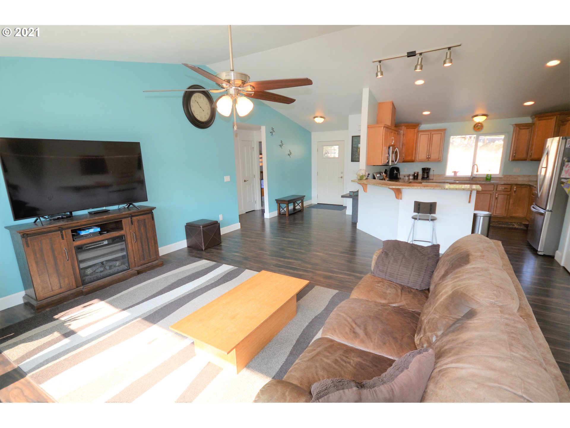 4250 Browns Creek Road The Dalles, OR 97058 - Photo 13 of 32 Gallery Image 13