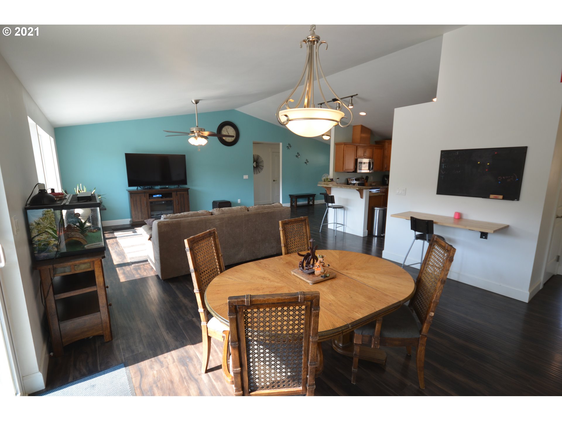 4250 Browns Creek Road The Dalles, OR 97058 - Photo 20 of 32 Gallery Image 20