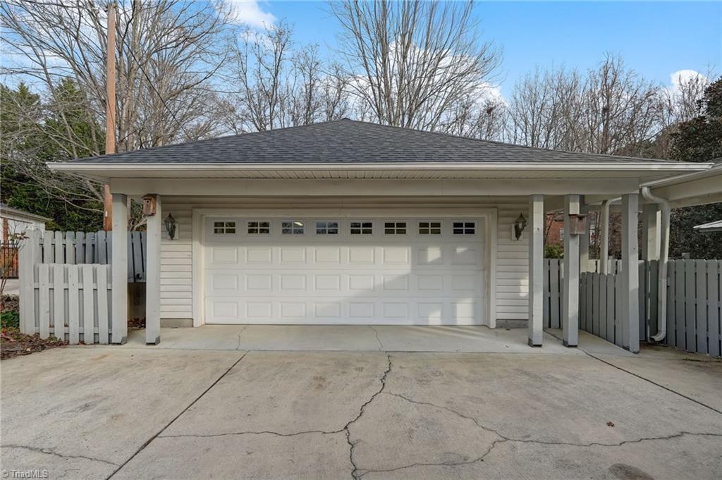 1104 Hobbs Road Greensboro, NC 27410 - Photo 37 of 46 Gallery Image 37