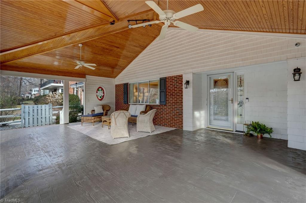 1104 Hobbs Road Greensboro, NC 27410 - Photo 6 of 46 Gallery Image 6