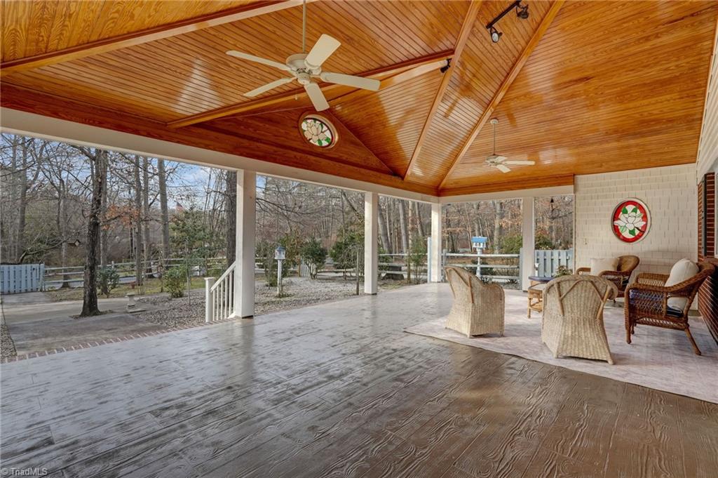 1104 Hobbs Road Greensboro, NC 27410 - Photo 7 of 46 Gallery Image 7