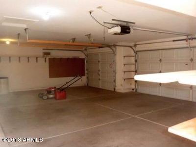 932 North Swallow Lane Gilbert, AZ 85234 - Photo 21 of 21 Spaciois 3 car garage