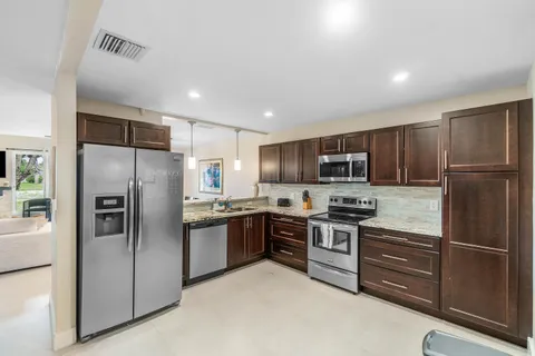 $599,000 | 6044 Glendale Drive, Boca Raton, FL 33433