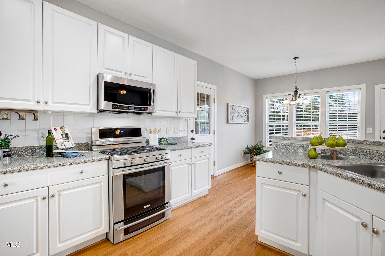 6324 Nowell Pointe Drive Raleigh, NC 27607 - Photo 11 of 50 6324 Nowell Pointe Dr Raleigh-large-011-