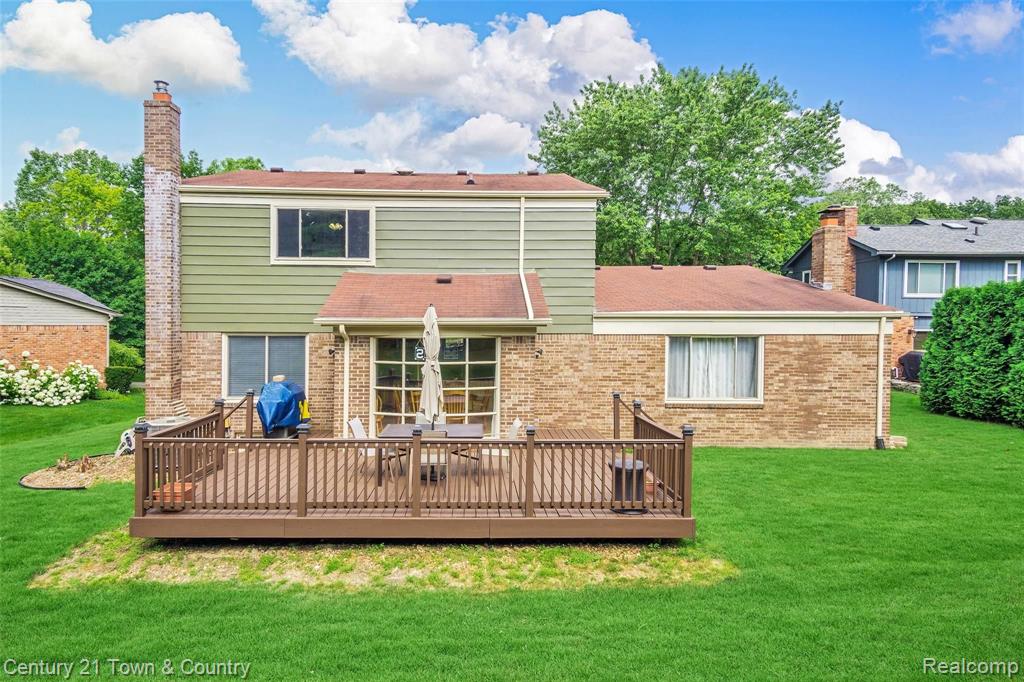 548 Ten Point Drive Rochester Hills, MI 48309 - Photo 42 of 46