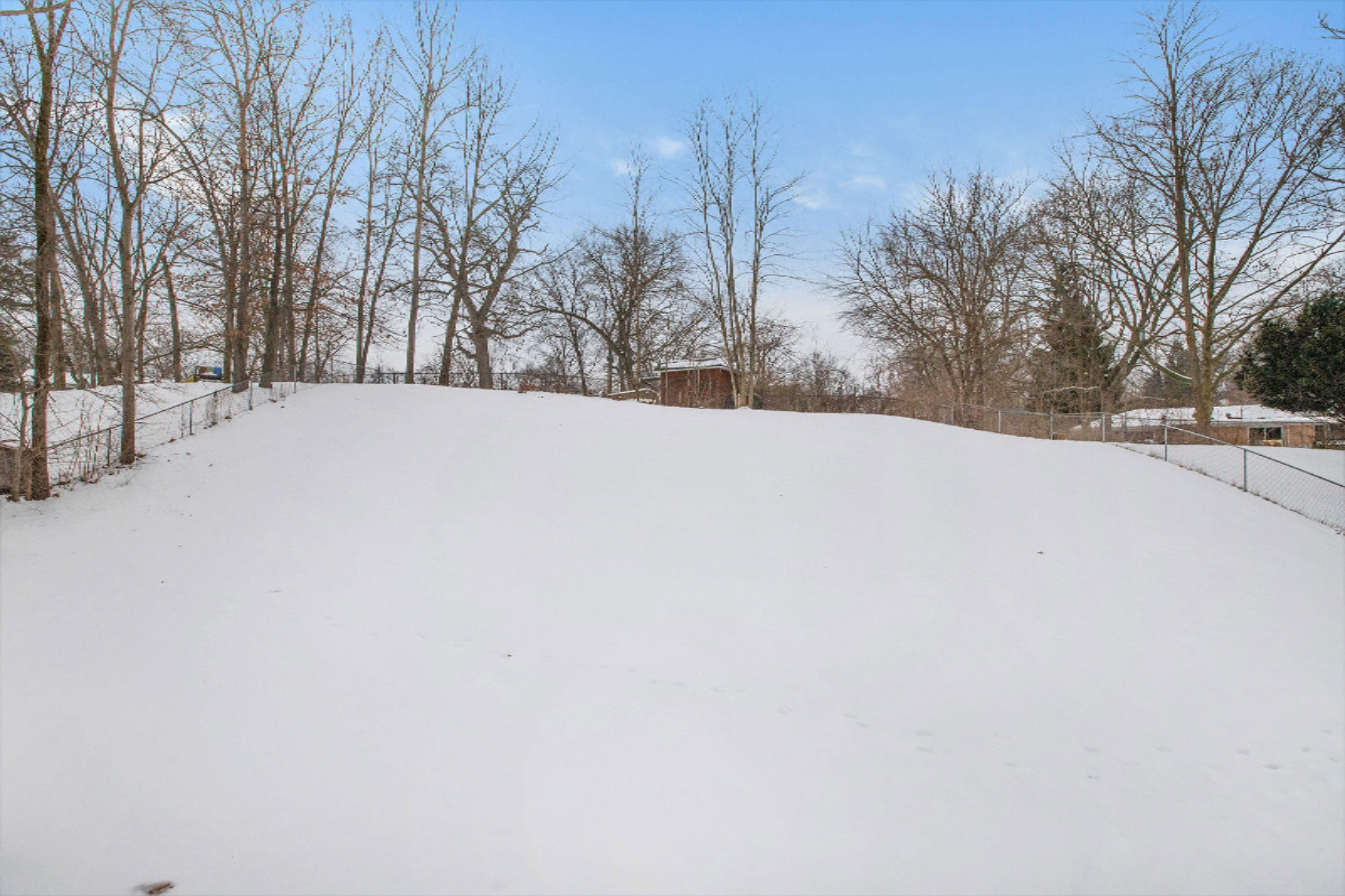 39 Royal Road Springfield, MI 49037 - Photo 14 of 16 DNG-Practice_75