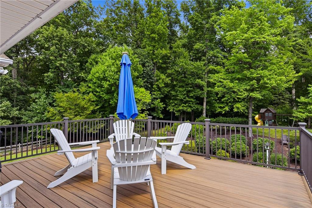 108 Ridgemere Court Winston-Salem, NC 27106 - Photo 33 of 47 New Timbertech Deck