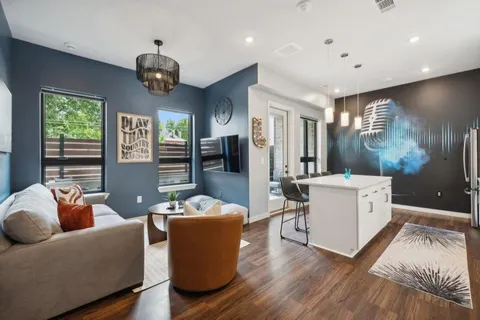 $599,900 | 1014 16th Avenue South, Unit 104, Nashville, TN 37212