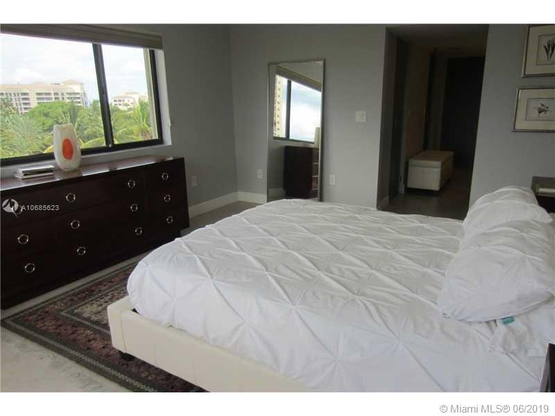 650 Ocean Drive, Unit 6C Key Biscayne, FL 33149 - Photo 17 of 22