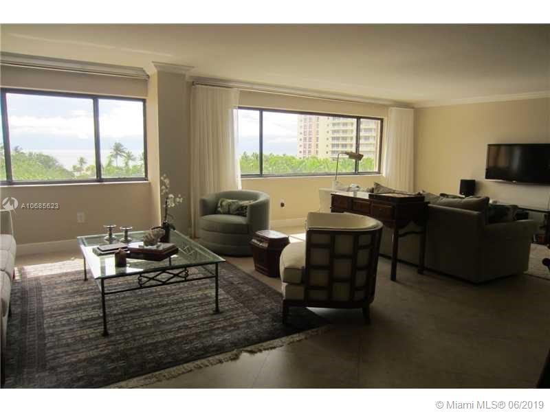 650 Ocean Drive, Unit 6C Key Biscayne, FL 33149 - Photo 3 of 22