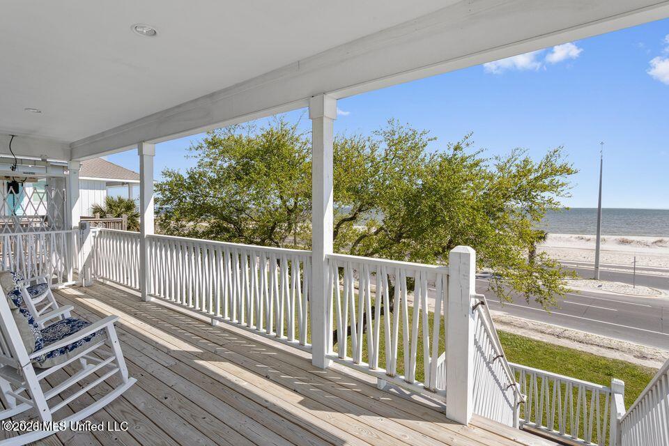 1623 Cayman Cove Biloxi, MS 39531 - Photo 30 of 39 36
