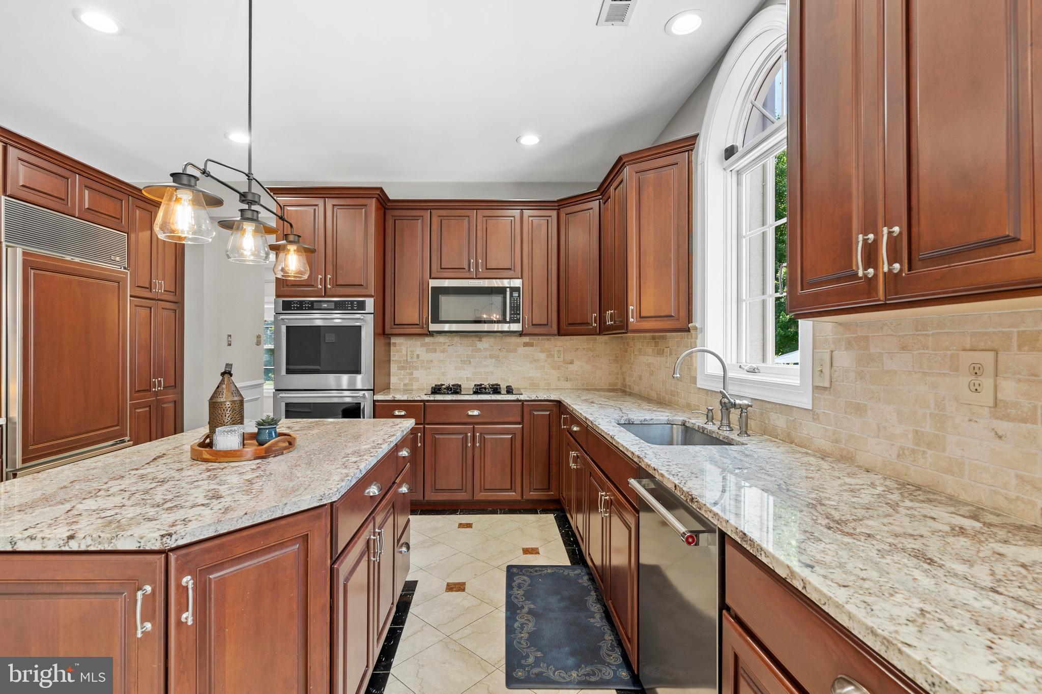 824 Warren Road Ambler, PA 19002 - Photo 17 of 78 Kitchen