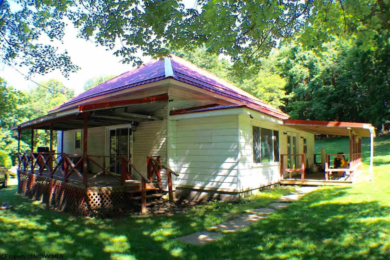 3443 West Herring Road Masontown, WV 26542 - Photo 2 of 20 Gallery Image 2