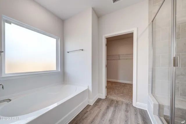 $2,900 | 204 Martingale Loop, Lynn Haven, FL 32444