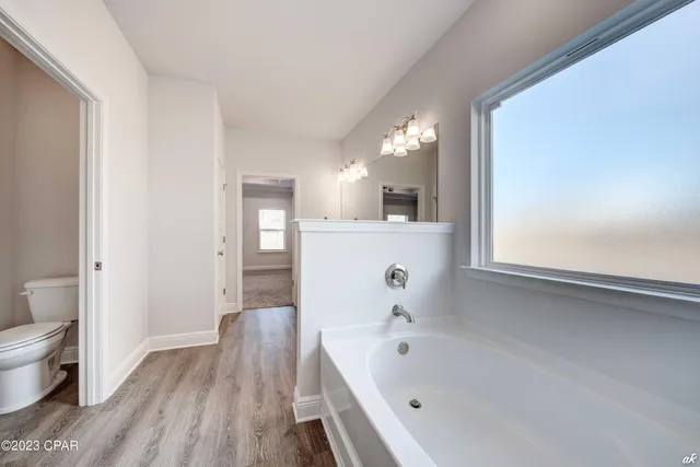 $2,900 | 204 Martingale Loop, Lynn Haven, FL 32444