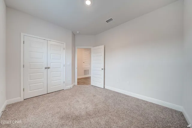 $2,900 | 204 Martingale Loop, Lynn Haven, FL 32444