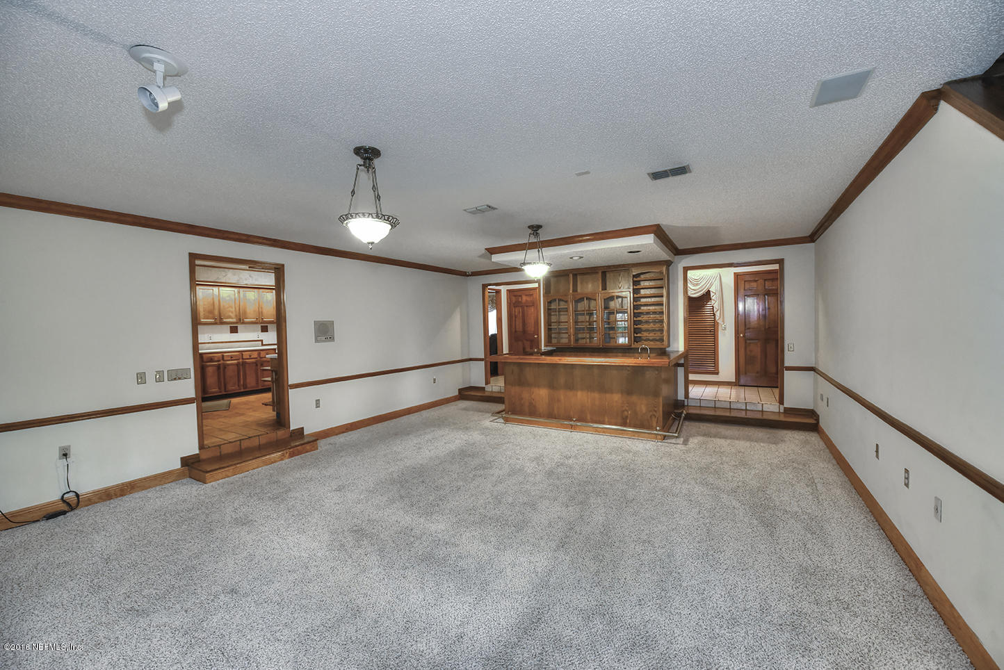 11232 Scott Mill Road Jacksonville, FL 32223 - Photo 4 of 45 Living Room