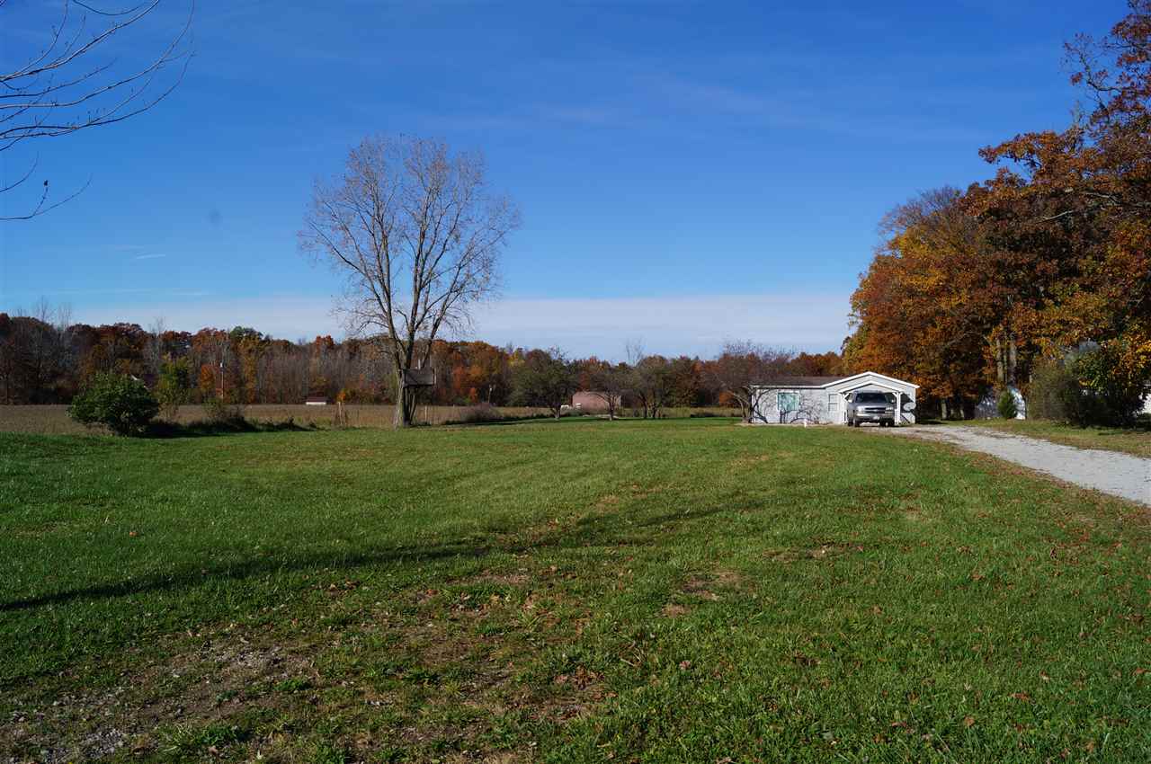 8427 Notestine Road Fort Wayne, IN 46835 - Photo 2 of 21