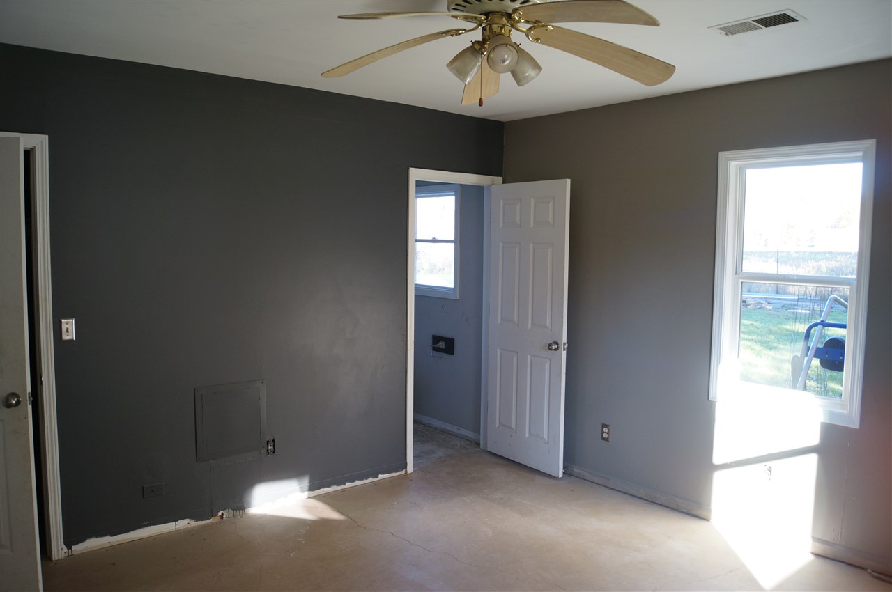 8427 Notestine Road Fort Wayne, IN 46835 - Photo 17 of 21