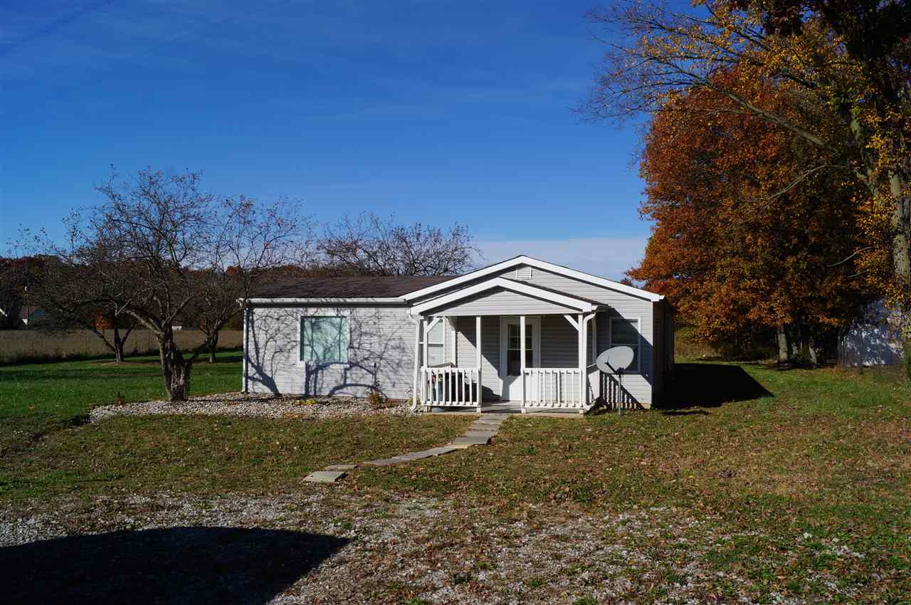 8427 Notestine Road Fort Wayne, IN 46835 - Photo 3 of 21