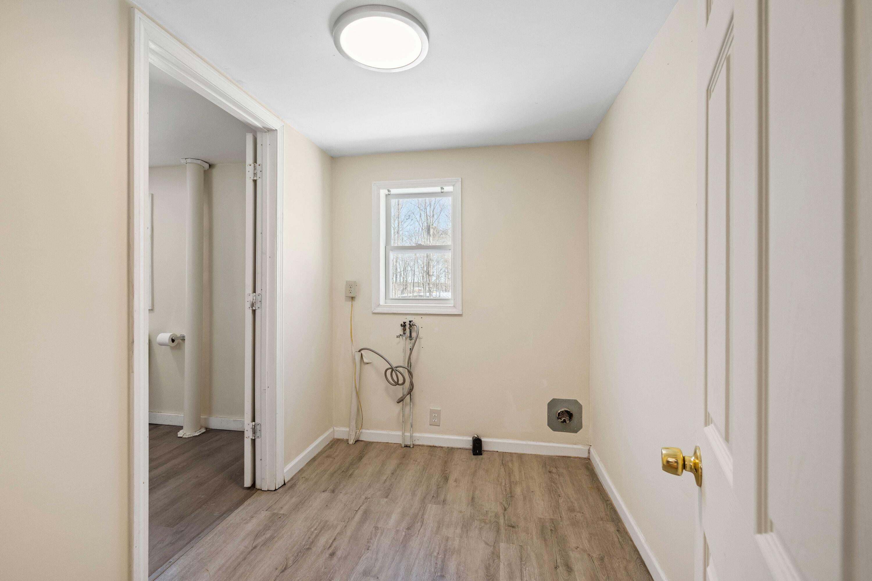 70 Airport Road Sanford, ME 04073 - Photo 30 of 40 Laundry Hook-up