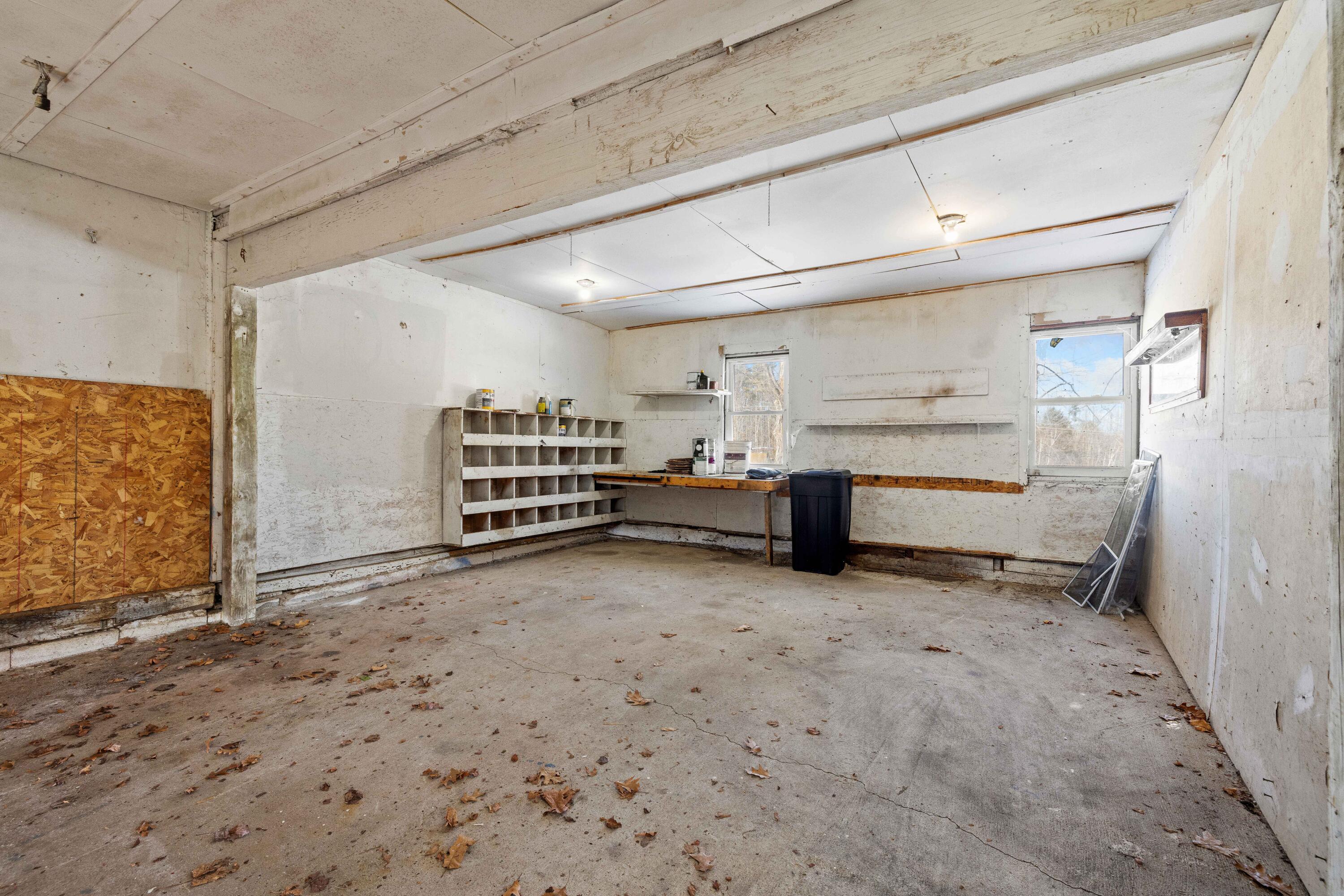 70 Airport Road Sanford, ME 04073 - Photo 36 of 40 Garage